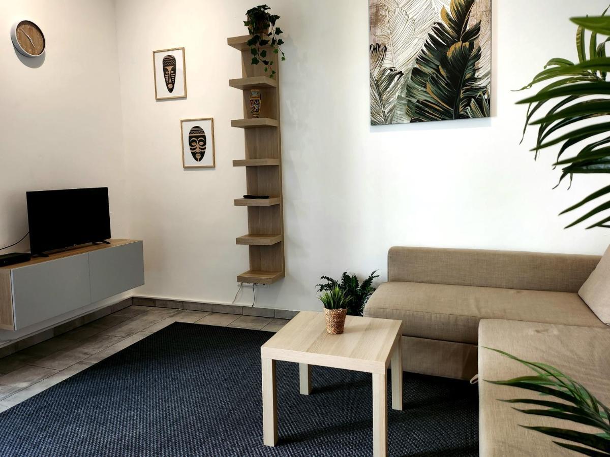 S18 "Garden In The City" Apartment Budapeste Exterior foto