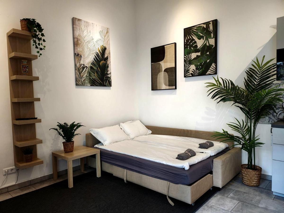 S18 "Garden In The City" Apartment Budapeste Exterior foto