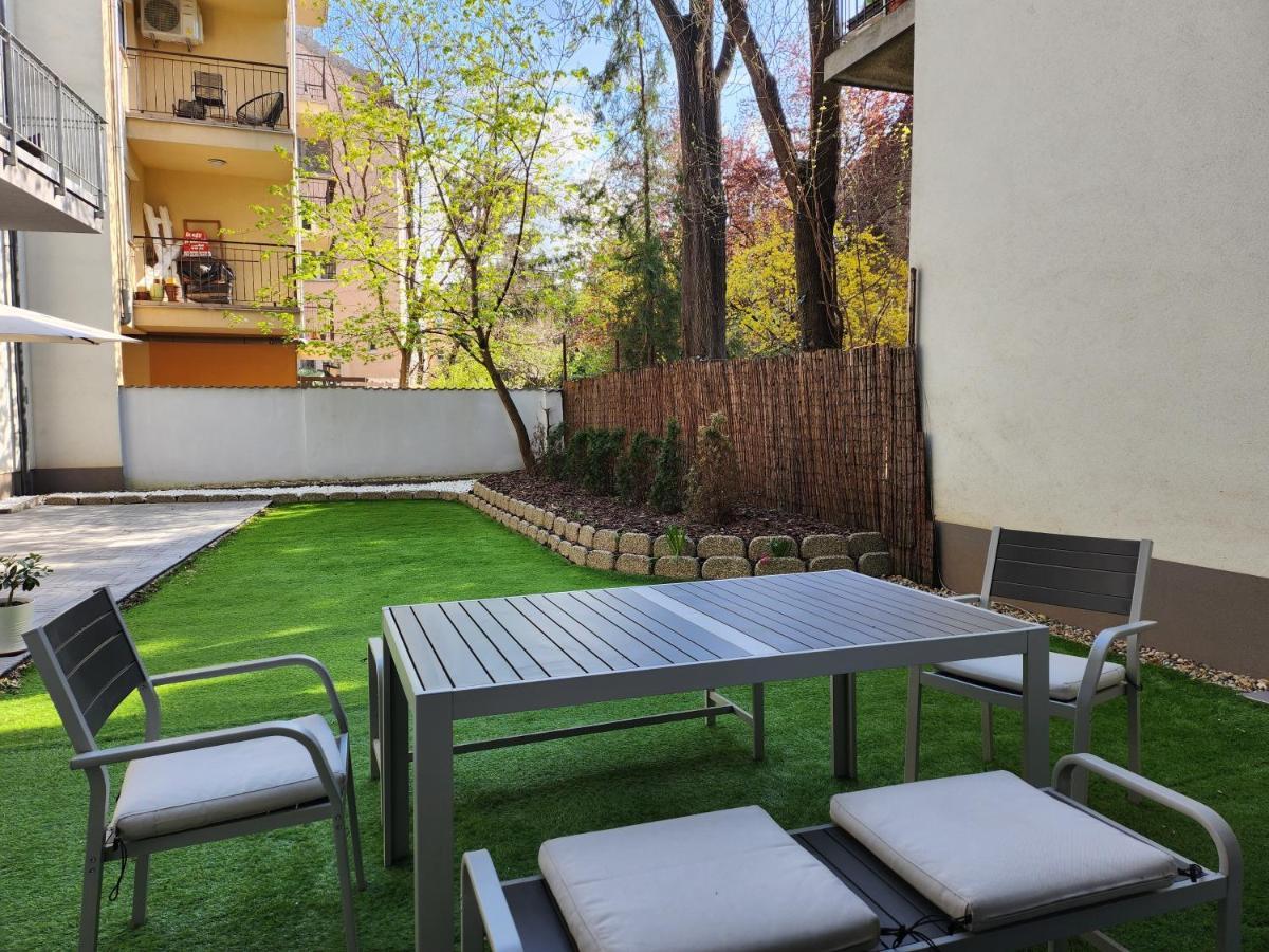 S18 "Garden In The City" Apartment Budapeste Exterior foto